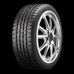 Kumho Solus KH25 touring tire