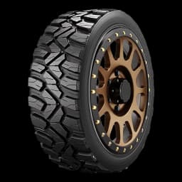 Kumho MT71 tire, LT285/70R17